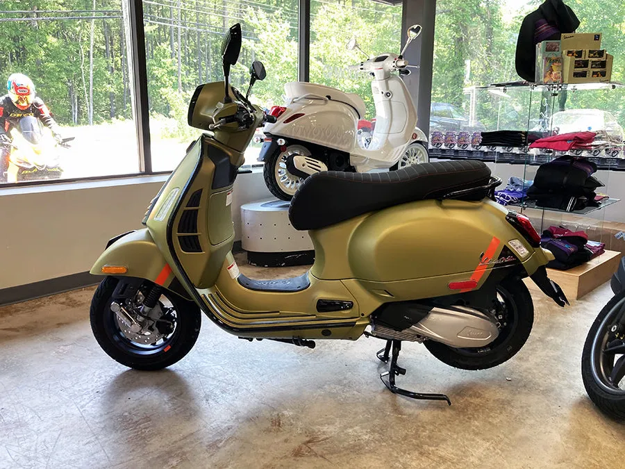 2024 Vespa GTS300 Super Sport