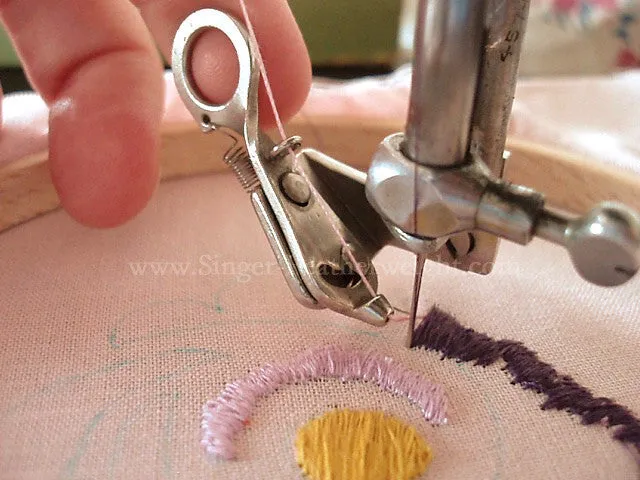 Arrasene Embroidery & Darning Foot, Singer (Vintage Original)