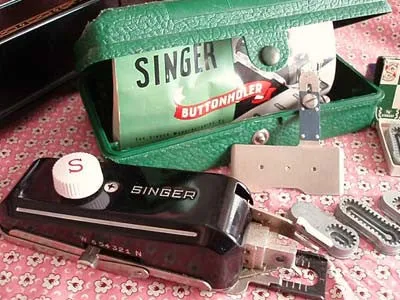 Buttonholer Attachment, Singer (Vintage Original) - LOW SHANK