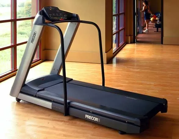 Precor C956 Treadmill